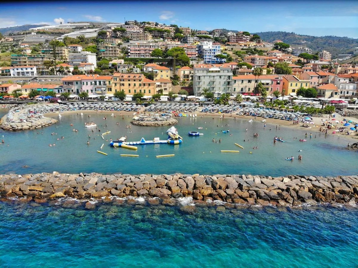 Casa Riva Mare Apartment Riva Ligure 0*,  Italy